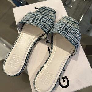 Givenchy Woman’s Sandal. Flat  Slide Denim Color. Size 38.5